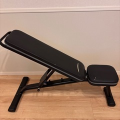 トレーニングベンチ（トレーニング器具）