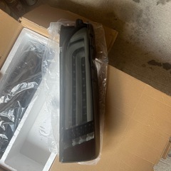 ヴァレンティ　LEDテールランプ