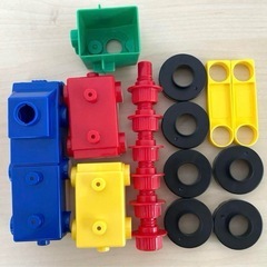こどもちゃれんじ　ねじブロック