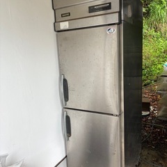 業務用冷凍庫　100V【冷却動作確認済み】