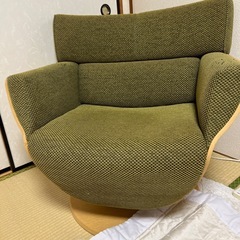 富士ファニチャーの椅子

