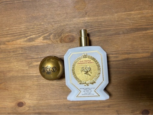 ビュリー　香水