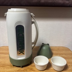 ペットボトルクーラー　1.5Lの画像