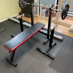 ベンチプレスセット　トレーニング　肉体改造　ダイエット