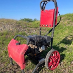 エンジン
高圧洗浄機