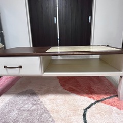 センターテーブルの画像