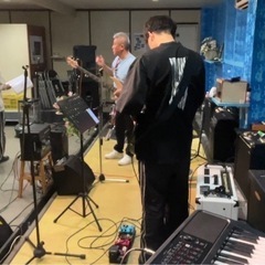 【富士市】80〜90年代J-POPコピーバンド女性Vo募集です
