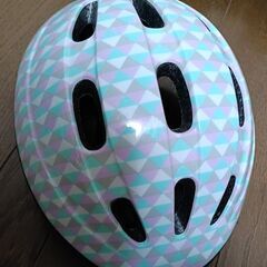 子ども用自転車ヘルメット（50〜56センチ）美品
