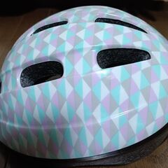 子ども用自転車ヘルメット（50〜56センチ）美品の画像