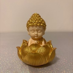 【浄化魂の成長】祈りの仏像×金色の蓮セット／高さ約12cm