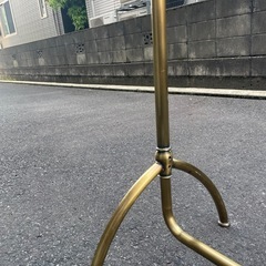 アンティークハンガーラックの画像