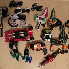 仮面ライダー(ドライブ、ゴースト、エグゼイド、ビルド)おもちゃセットの画像