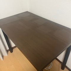 【無料】シンプルで使いやすいデスクお譲りします（ダークブラウン×ブラック）の画像