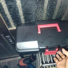 ボックス＆工具の画像