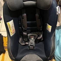 【お届けも可】アプリカ　チャイルドシート　クルリラ　新生児