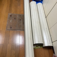 ウッドフローリングカーペットの画像