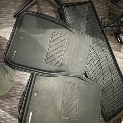 車フロアマット