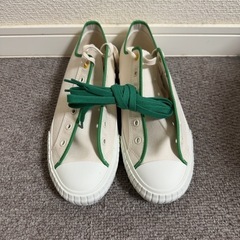 【限定生産品】じゃがりこモチーフ　スニーカーの画像