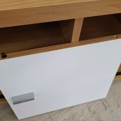 J9509　キャスター付きTV台　クリーニング済み【リユースのサカイ柏店】の画像