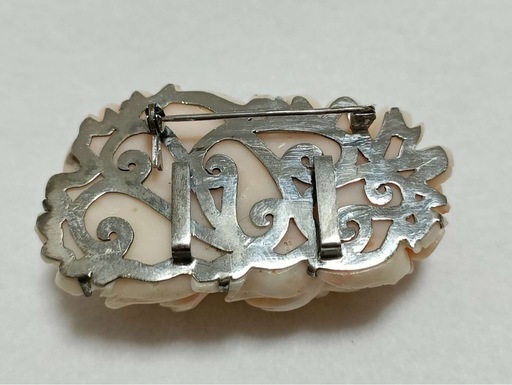 珊瑚 天然サンゴ ブローチ 帯留め