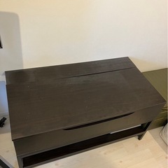 昇降付きテーブル
