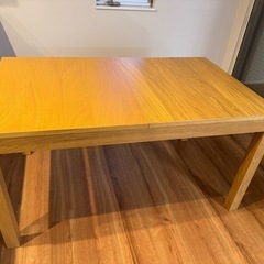 イケア　伸長式テーブル　IKEA BJURSTA