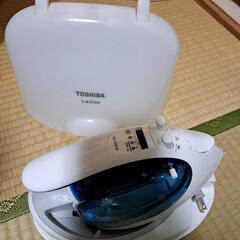 【TOSHIBA】ケース付きスチームアイロン