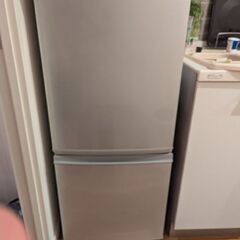 【故障品】シャープ製2018年式冷蔵庫【ジャンク品】