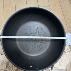 深型フライパン（蓋付き・ガス/IH対応・約25cm）の画像
