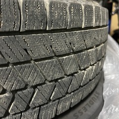国内正規品 ブリザック VRX3 185/65R15 88Q 4本　アルミ付きの画像