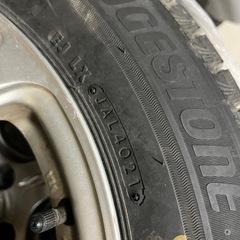 国内正規品 ブリザック VRX3 185/65R15 88Q 4本　アルミ付きの画像