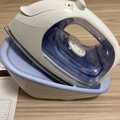 日立　コードレスアイロン