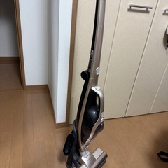 HITACHI　PV-BE200　コードレス掃除機