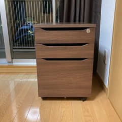 【お取引中】サイドキャビネット