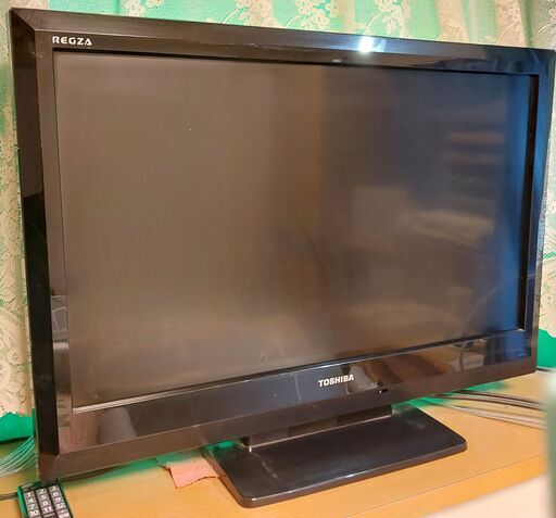 東芝レグザREGZA 32インチ (koru0704) 土井のテレビ《液晶テレビ