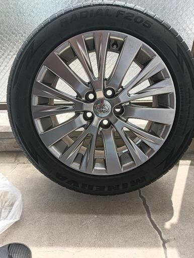 ファイア様　ハイエース　スーパーGL 7型　純正ホイールタイヤセット　新車外し 新車外し7型ハイエース純正タイヤホイールセット（タイヤ 新車
