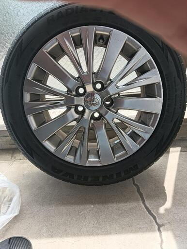 ヴェルファイア20後期純正タイヤホイール 20系ヴェルファイアに