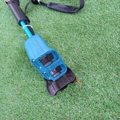 福岡県宗像市makita マキタ MUR368UDジャンク品草刈機 刈払機 36Vmakita マキタ MUR368UDジャンク品草刈機 刈払機 36Vの画像