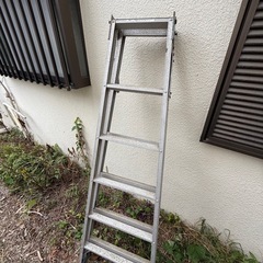 脚立