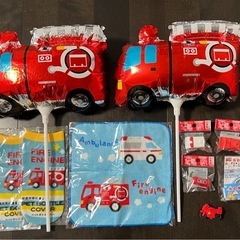 消防車　救急車　風船、ハンカチ、ペットボトルカバー、消しゴムセット