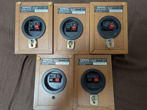 Onkyo 5.１セットスピーカー。動作確認済み…良い品です。 Onkyo 5.1セットスピーカー。動作確認済み…良い品です。