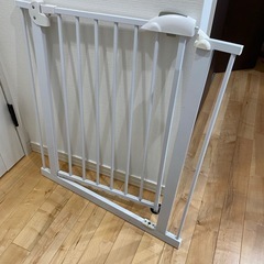 ベビーゲート