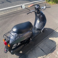 ホンダ・バイク売ります。点検済み・シート　交換・擦り傷あります。ニコニコ現金払いでお願いします。☺️の画像