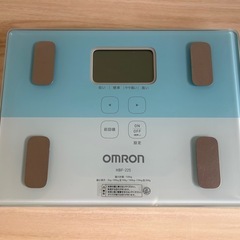オムロン　体重計　HBF-225 B　　　