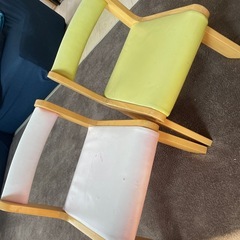 子供用椅子の画像