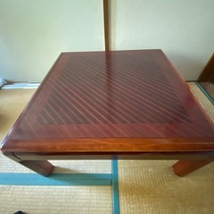 レトロなコタツ　
