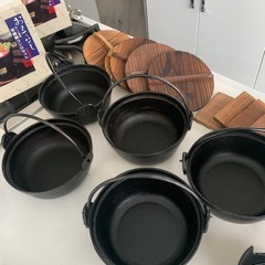 1人用鉄鍋セット(5セットだと6000円で)の画像