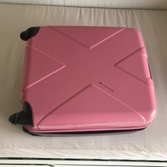 【Hideo  design】ピンクと紫のスーツケース
