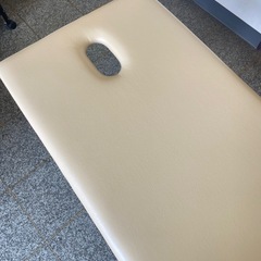 マッサージ用　施術用ベッドの画像