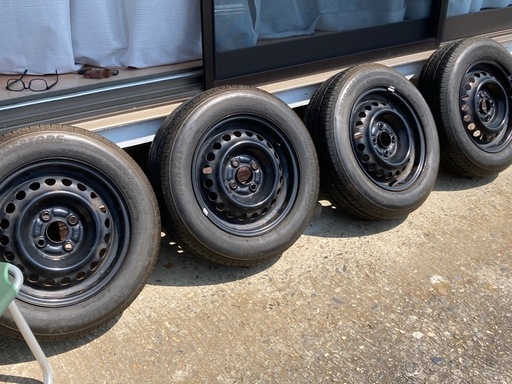 ホンダFIT純正鉄ホイール夏タイヤ4本セット（値引不可）